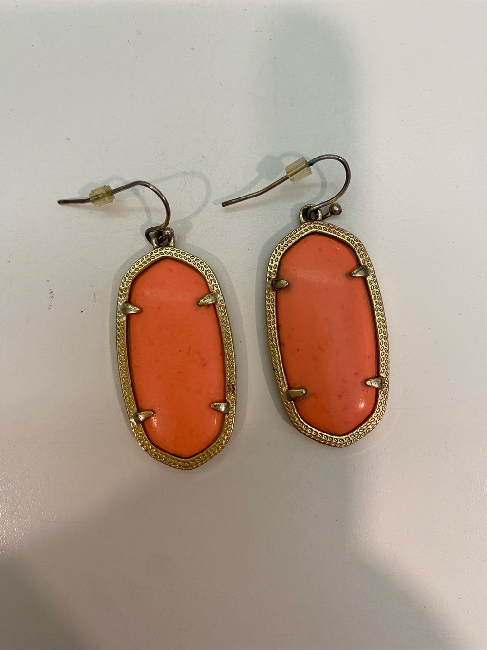 Kendra Scott Coral Orange Elle Drop Earrings in Gold